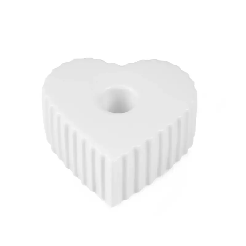 Hit cenowy Świecznik ceramiczny na długą świecę w kształcie serca ANIMA, 4 x 9 cm