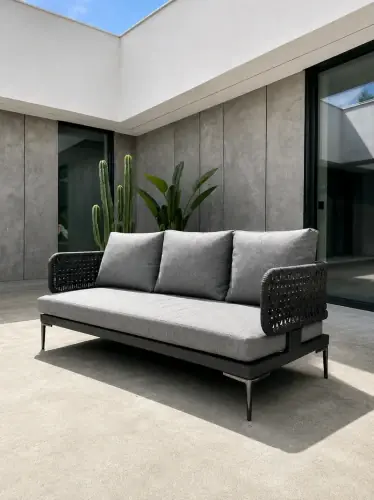 Wyjątkowa oferta Sofa aluminiowa trzyosobowa Tiziano szara | Monnarita