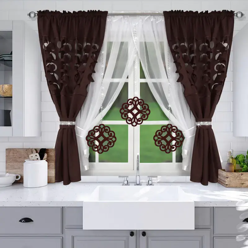 Komplet brązowych zasłon z firaną zdobiony zawieszkami 400x160cm LILA Oferta
