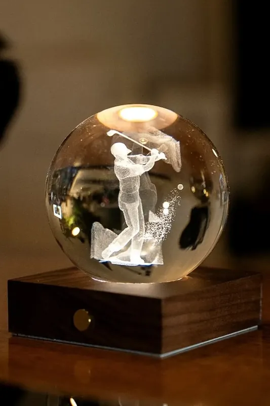 Zamów teraz Gingko Design lampka dekoracyjna bezprzewodowa led Amber Crystal Light 9,5 x 8 x 8 cmkolor brązowy